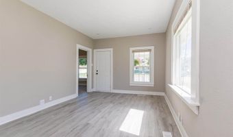 1707 W 8th St, Anderson, IN 46016