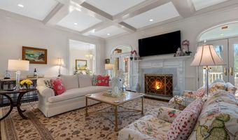 6 Twin Oaks Ct, Spartanburg, SC 29306