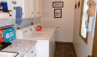 501 W 29th St, Atlantic, IA 50022