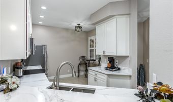 312 SENECA FALLS Dr, Apollo Beach, FL 33572