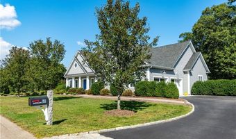 201 Rodman Ln, North Kingstown, RI 02852