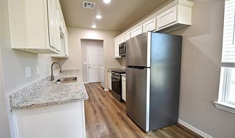 820 Elm St, Achille, OK 74868