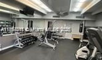 3301 N Country Club Dr 112, Aventura, FL 33180