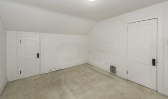 3 Shipman Cir, Ann Arbor, MI 48104
