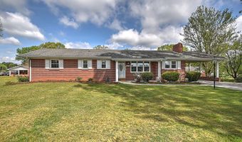 879 NE Wayne Ave, Abingdon, VA 24210