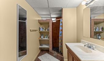 7609 Rosedale Blvd, Allen Park, MI 48101