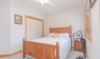 14 Iowa St. B2, Arnolds Park, IA 51331