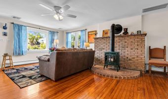 101 River Ct, Belmar, NJ 07719