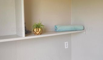 8015 Upton Rd, Amarillo, TX 79119