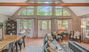 238 King Arthur Rd, Blakeslee, PA 18610