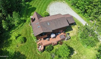 707 Benton Hill Rd, Becket, MA 01223
