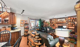 17 Pine Grove Dr, Batesville, IN 47006