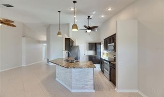 318 LOOKOUT Dr, Apollo Beach, FL 33572