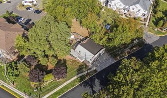 11 Leesville Ave, Avenel, NJ 07001