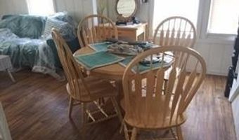 855 E Broadway, Milford, CT 06460