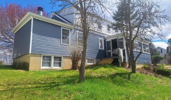 25 Eighth St, Auburn, ME 04210