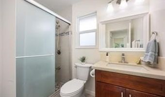 308 Mamaki St, Honolulu, HI 96821