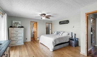 4736 CONRAD Rd, Burns, WY 82053