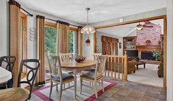231 Londonderry Ln, Amherst, NY 14068