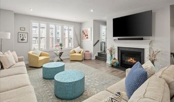 8125 BOCK FARM Pl, Alexandria, VA 22306