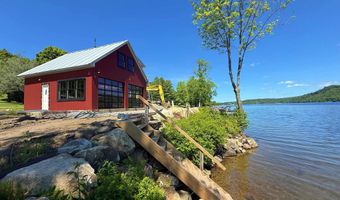 1027 S Barton Rd, Barton, VT 05822