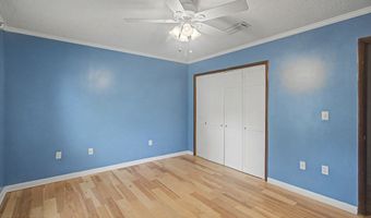 2186 Atkinson Rd, Biloxi, MS 39531