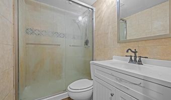120 WYNNEFIELD Rd, Bear, DE 19701