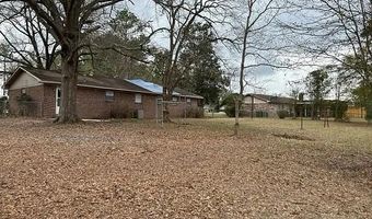 205 Dahlia Dr, Andalusia, AL 36420