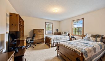 198 Crown St, Bristol, CT 06010