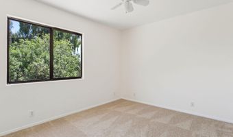 2242 W MYRTLE Dr, Chandler, AZ 85248