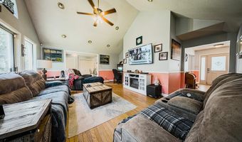 433 Foster Lake Rd, Blacksburg, SC 29702