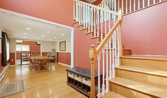 49 Brown St, Attleboro, MA 02703