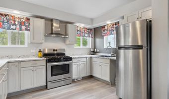 113 S Grover Ave, Alma, MI 48801