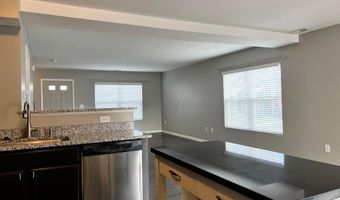 109 Gifford Rd 32, Columbus, OH 43235