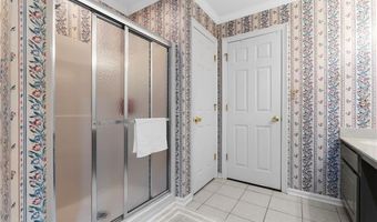 211 Hidden Creek Dr, Advance, NC 27006
