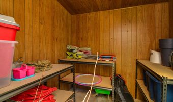 308 W Ellwood Blvd, Anton, TX 79313