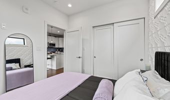 1002 RHODE ISLAND Ave NE 8, Washington, DC 20018