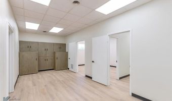 317 N Willis St Suite 2, Abilene, TX 79603