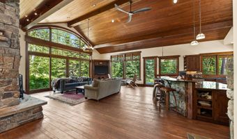 500 Wild Swan Trl, Bigfork, MT 59911