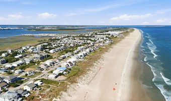 205 Club Colony Dr, Atlantic Beach, NC 28512