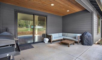 22404 S FOREST PARK Rd, Beavercreek, OR 97004