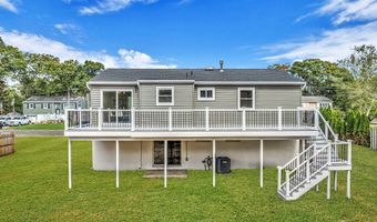 238 Lakewood Ave, Bayville, NJ 08721