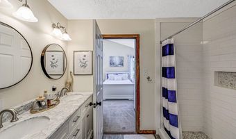 25 Arciel Dr, Albrightsville, PA 18210