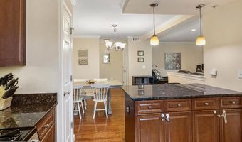 4193 S FOUR MILE RUN Dr 202, Arlington, VA 22204