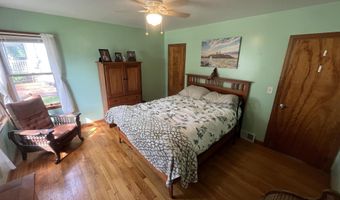 14 Brierwood Ln, Burlington, VT 05408