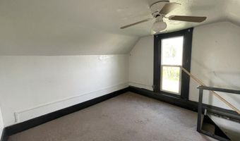 251 N Snowden St, Andrews, IN 46702