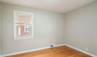 9250 Rosedale Blvd, Allen Park, MI 48101
