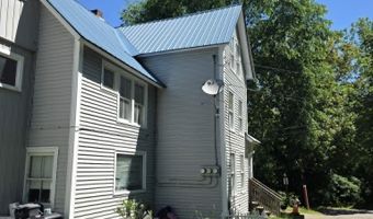 5 Reynolds Dr, Brattleboro, VT 05301