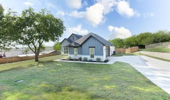 204 Oakdale Dr, Aledo, TX 76108