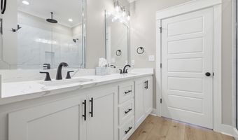 4062 Devon St, Bay St. Louis, MS 39520